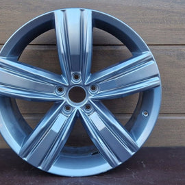 1x Alufelge 19 Zoll 7.0