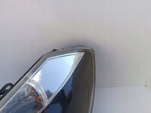 Laden Sie das Bild in den Galerie-Viewer, Frontscheinwerfer Renault Clio III 89900161 Ein Stück (Rechts oder Links) SCH4860463319pt