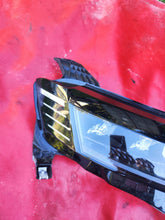 Load image into Gallery viewer, Frontscheinwerfer Renault Megane E-Tech 260109843R LED Rechts Headlight SCH5961216941uq