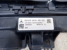 Laden Sie das Bild in den Galerie-Viewer, Frontscheinwerfer Mercedes-Benz Eqc A2939064800 LED Vorderseite Headlight SCH6483887250ik