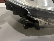 Load image into Gallery viewer, Frontscheinwerfer Honda Jazz III ESI801 Rechts Scheinwerfer Headlight SCH8211332264tx