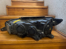 Load image into Gallery viewer, Frontscheinwerfer VW Passat Cc 3C8941752 Rechts Scheinwerfer Headlight