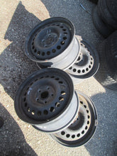 Load image into Gallery viewer, 4x Alufelge 15 Zoll 5.5&quot; 5x108 8200018480 Renault Laguna Rim Wheel