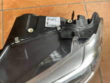 Laden Sie das Bild in den Galerie-Viewer, Frontscheinwerfer BMW F26 F25 7400018 7400017 Xenon Ein Satz Headlight SCH4794249197fe