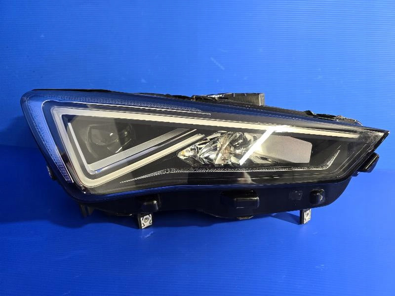 Frontscheinwerfer Seat Leon 5FB941008G Full LED Rechts Scheinwerfer Headlight