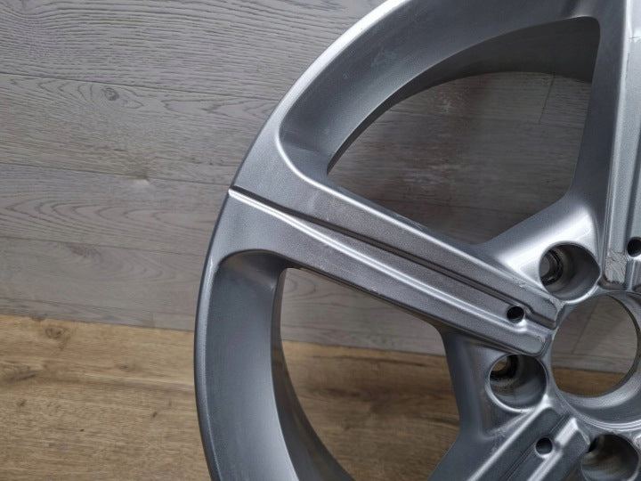 1x Alufelge 17 Zoll 6.5" 5x112 44ET Glanz Silber A1774011200 Mercedes-Benz W177 FEL2976120087ag