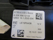 Laden Sie das Bild in den Galerie-Viewer, Frontscheinwerfer Mercedes-Benz W206 A2069065203 LED Rechts Headlight SCH4079770468wg
