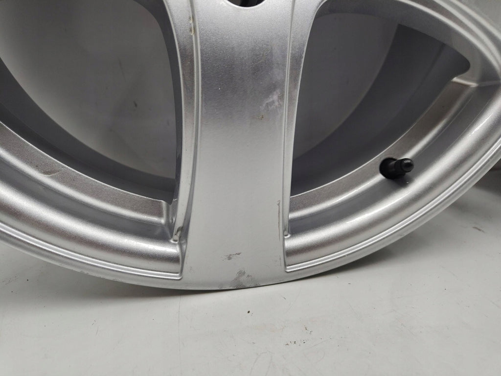 1x Alufelge 17 Zoll Kia Stonic Rim Wheel FEL4489509069qy