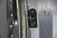 Load image into Gallery viewer, 1x Alufelge 17 Zoll 7.0" 5x108 48ET Glanz Peugeot Rim Wheel FEL2524022338ci