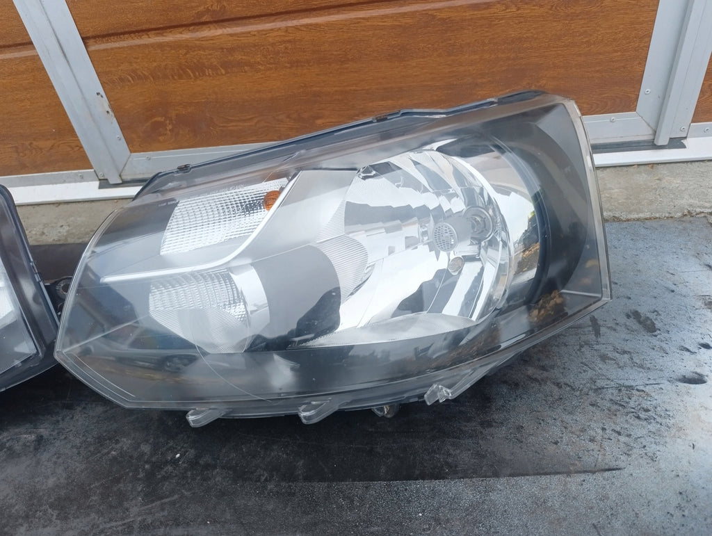 Frontscheinwerfer VW T5 7E1941015 Ein Stück (Rechts oder Links) Headlight
