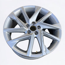 Laden Sie das Bild in den Galerie-Viewer, 1x Alufelge 17 Zoll 7.0&quot; 5x112 51ET Glanz 6F0601025 Seat Ibiza Rim Wheel