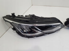 Load image into Gallery viewer, Frontscheinwerfer VW Golf VIII 5H1941005B LED Links Scheinwerfer Headlight