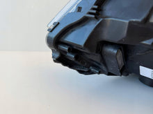 Laden Sie das Bild in den Galerie-Viewer, Frontscheinwerfer Skoda Fabia III 6V1941016 Xenon Rechts Scheinwerfer Headlight SCH3915629649kn