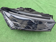 Laden Sie das Bild in den Galerie-Viewer, Frontscheinwerfer Skoda Enyaq 5LB941016G LED Rechts Scheinwerfer Headlight