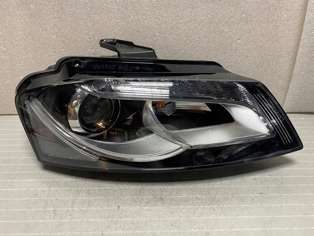 Frontscheinwerfer Audi A3 8P0941030BQ Xenon Ein Stück (Rechts oder Links) SCH8503527726uy