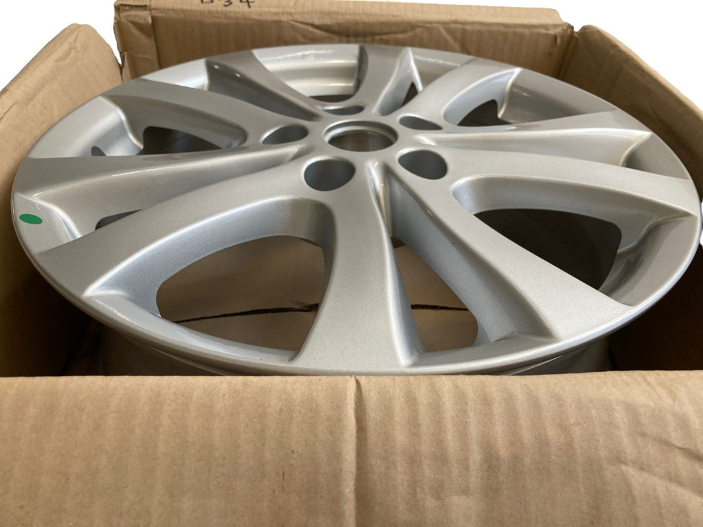 1x Alufelge 17 Zoll 7.0" 5x114.3 47ET Glanz Silber 403000095R Renault Latitude FEL7726275196bs