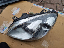 Laden Sie das Bild in den Galerie-Viewer, Frontscheinwerfer Mercedes-Benz W245 W169 A1698201761 Links Headlight SCH7470531634xl
