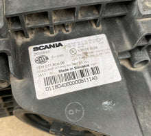 Laden Sie das Bild in den Galerie-Viewer, Frontscheinwerfer 2655843 LED Rechts Scheinwerfer Headlight