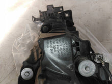 Laden Sie das Bild in den Galerie-Viewer, Frontscheinwerfer Mazda III 0963852 Links Scheinwerfer Headlight SCH3288300329xj