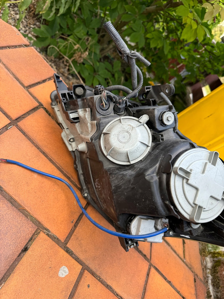 Frontscheinwerfer Toyota Avensis 895623 Rechts Scheinwerfer Headlight SCH6848722063si