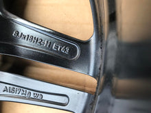 Laden Sie das Bild in den Galerie-Viewer, 1x Alufelge 18 Zoll 8.0" 5x112 43ET Glanz Schwarz A2134016300 Mercedes-Benz W213 FEL7195702700kx