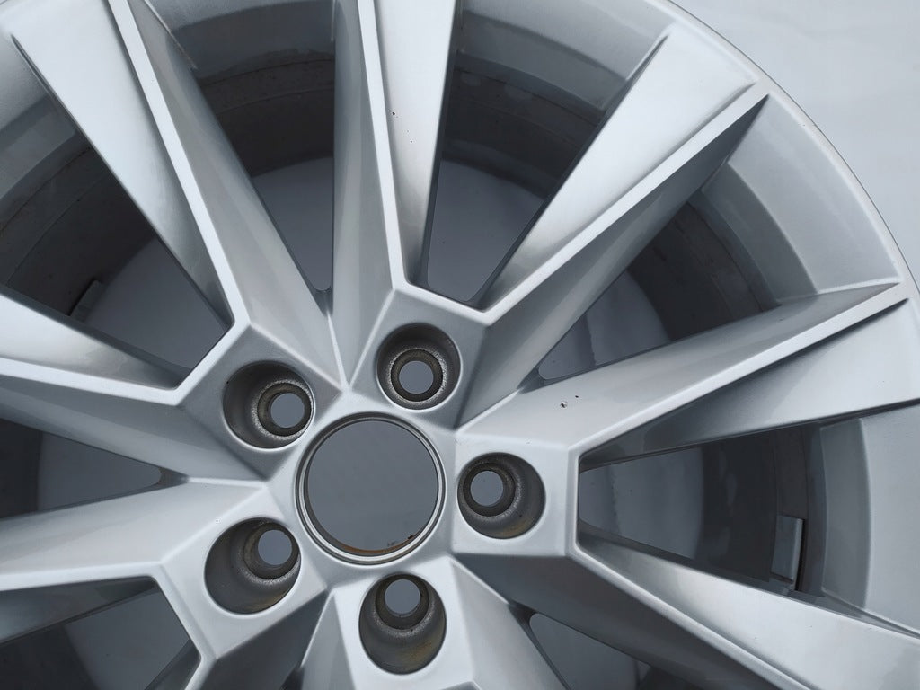 1x Alufelge 17 Zoll 7.0" 5x100 Schwarz 5JJ601025 Skoda Rapid Rim Wheel FEL9984158148ca