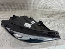 Load image into Gallery viewer, Frontscheinwerfer Mercedes-Benz W177 A1779064803 Full LED Rechts Headlight SCH9509895417ym