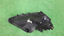 Load image into Gallery viewer, Frontscheinwerfer Seat Alhambra 7N5941005D LED Links Scheinwerfer Headlight