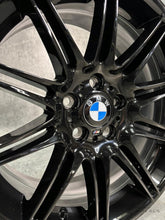 Load image into Gallery viewer, 1x Alufelge 19 Zoll 8.0" 5x120 37ET Glanz Schwarz 8037141 BMW E91 E93 E90 E92 FEL5316237261bh