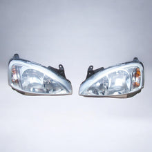 Laden Sie das Bild in den Galerie-Viewer, Frontscheinwerfer Opel Corsa C 93185147 Ein Stück (Rechts oder Links) Headlight