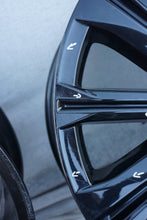 Laden Sie das Bild in den Galerie-Viewer, 1x Alufelge 19 Zoll 7.0" 5x114.3 45ET 9965637090 Mazda Rim Wheel FEL9489919244ed