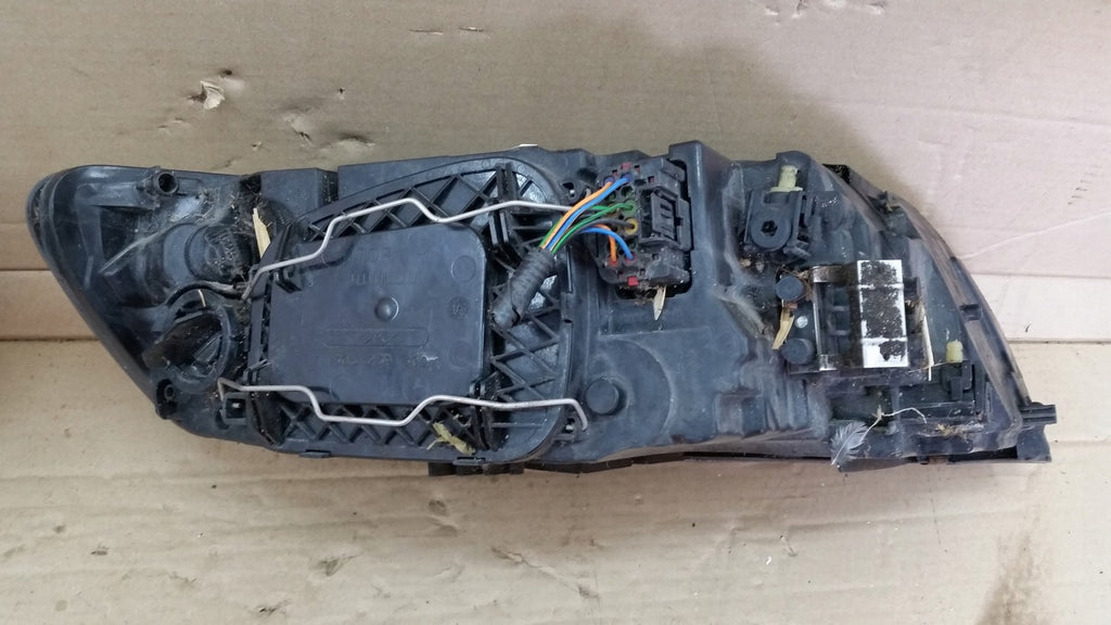 Frontscheinwerfer Volvo V50 31265695 Ein Stück (Rechts oder Links) Headlight SCH7743690217cn