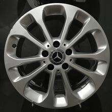 Load image into Gallery viewer, 4x Alufelge 17 Zoll 6.5" 5x112 38ET Glanz Silber A1564011700- Mercedes-Benz X156 FEL1165008581lm