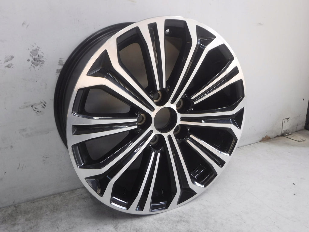 1x Alufelge 17 Zoll 7.5" 5x114.3 40ET CMS-1029 Toyota Corolla Rim Wheel FEL8448221454xf