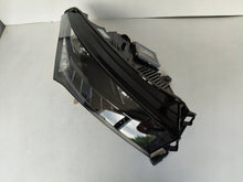 Laden Sie das Bild in den Galerie-Viewer, Frontscheinwerfer Skoda Enyaq 5LB941016H Full LED Rechts Scheinwerfer Headlight