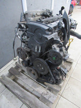 Laden Sie das Bild in den Galerie-Viewer, Motor Kia Optima Carens I G4GC 2.0 135TKm Benzin Engine Komplett MOT2971333664oy