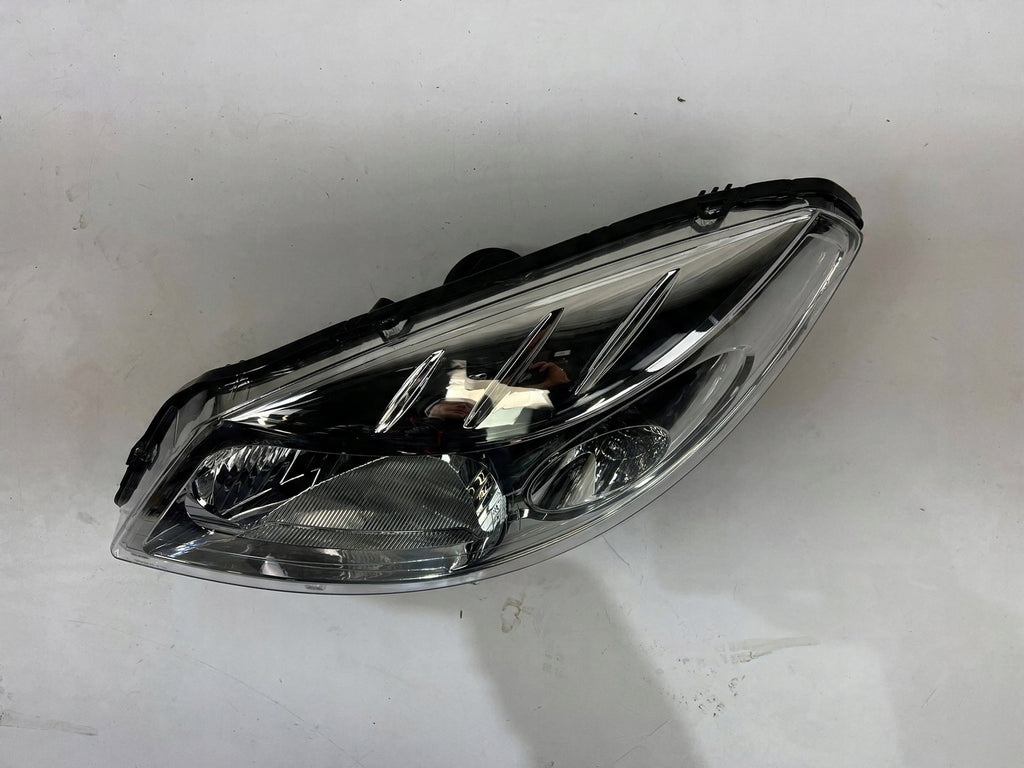 Frontscheinwerfer Dacia Sandero I Links Scheinwerfer Headlight