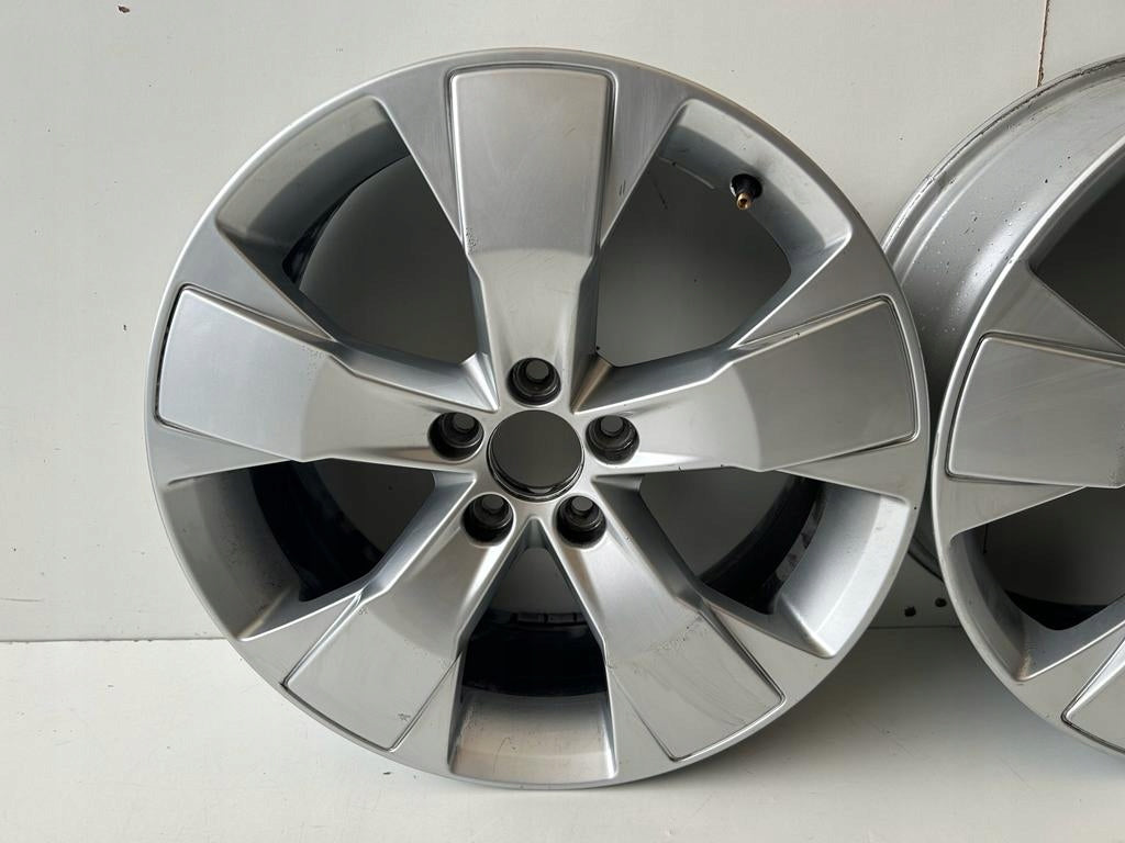 1x Alufelge 18 Zoll 7.5" 5x108 31471553 Volvo Xc40 Rim Wheel