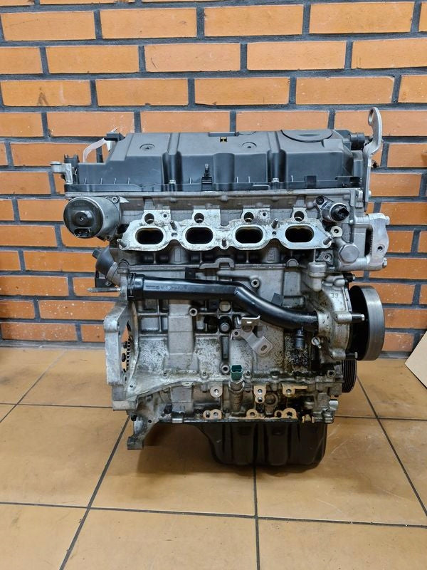 Motor Peugeot 307 8FS 10FGAD 1.4 VTI 95PS 70kW Benzin Engine Unkomplett