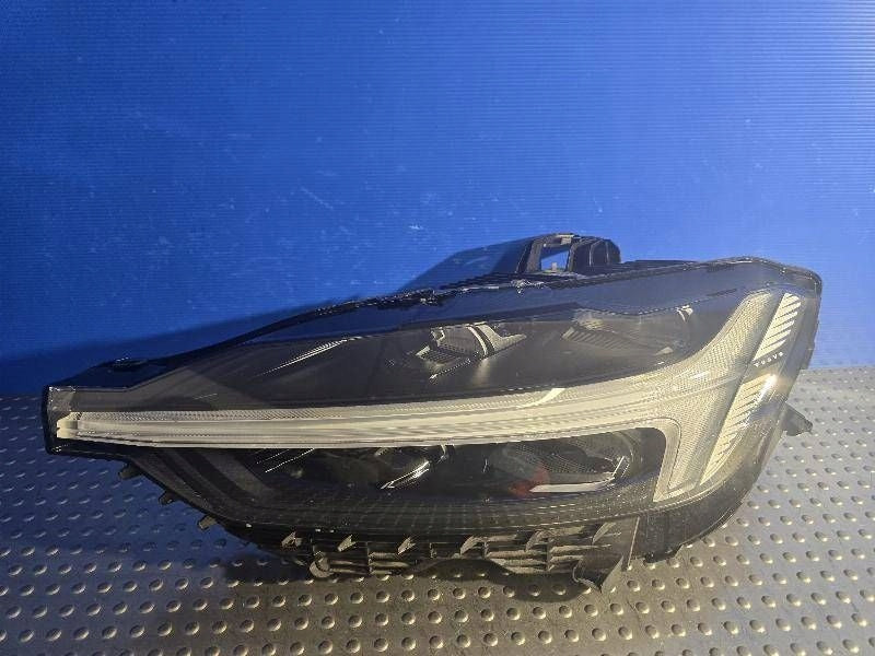 Frontscheinwerfer Volvo Xc60 II 32338976 Full LED Ein Stück (Rechts oder Links) SCH5510210911ui
