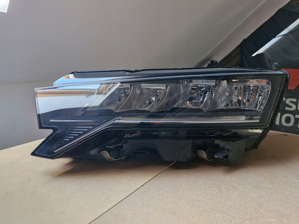 Frontscheinwerfer Skoda Octavia IV 5E4941009 LED Links Scheinwerfer Headlight SCH8933979281et