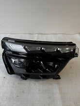 Load image into Gallery viewer, Frontscheinwerfer Skoda Kamiq 658941016B LED Rechts Scheinwerfer Headlight SCH8326832119go