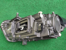 Laden Sie das Bild in den Galerie-Viewer, Frontscheinwerfer Mercedes-Benz A1779064803 Rechts Scheinwerfer Headlight SCH7944154705ll