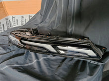 Laden Sie das Bild in den Galerie-Viewer, Frontscheinwerfer BMW X7 G07 9880594-07 Full LED Rechts Scheinwerfer Headlight SCH9730397540oi