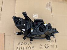Laden Sie das Bild in den Galerie-Viewer, Frontscheinwerfer Cupra Born 10F941007H Links Scheinwerfer Headlight SCH9286205531um