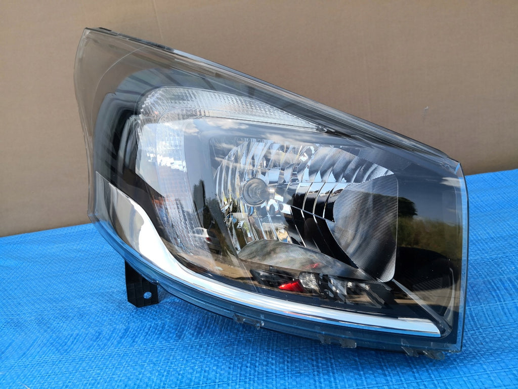 Frontscheinwerfer Opel Vivaro B 260100647R Halogen Rechts Scheinwerfer Headlight