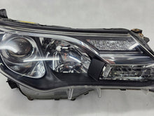Laden Sie das Bild in den Galerie-Viewer, Frontscheinwerfer Toyota III Rechts Scheinwerfer Headlight SCH2791968428gb