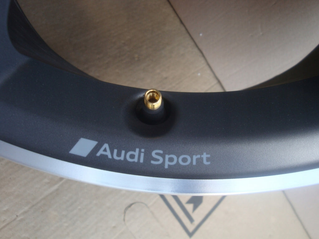 1x Alufelge 19 Zoll 8.5" 5x112 40ET 8W0601025CG Audi A4 Rim Wheel FEL8897830543gr