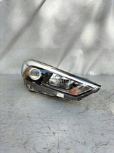 Laden Sie das Bild in den Galerie-Viewer, Frontscheinwerfer Hyundai Tucson Tl 92102D7000 Rechts Scheinwerfer Headlight SCH2835311318lp