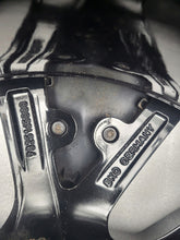 Load image into Gallery viewer, 1x Alufelge 17 Zoll 7.0&quot; 4x108 32ET 9825165080 Peugeot 208 Rim Wheel